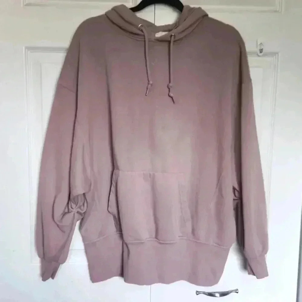 Cabin Fever Dusty  Rose Oversized Kangaroo Pocket Style Hoodie Size S/M